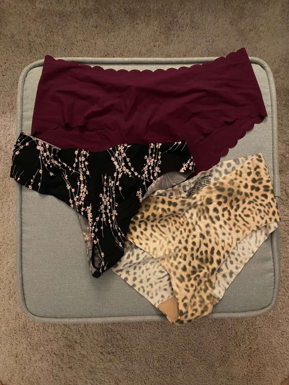 Victoria’s Secret no show panties 3ct